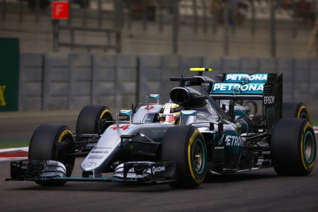 Lewis Hamilton Nico Rosberg Mercedes Mercedes AMG Petronas Formula One Team F1 ~Lewis Hamilton (Mercedes) und Nico Rosberg (Mercedes) ~ 
