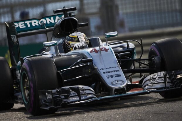 Lewis Hamilton Mercedes Mercedes AMG Petronas Formula One Team F1 ~Lewis Hamilton (Mercedes) ~ 