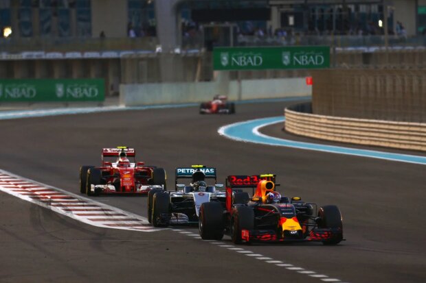 Max Verstappen Nico Rosberg Kimi Räikkönen Sebastian Vettel Ferrari Scuderia Ferrari F1Red Bull Red Bull Racing F1Mercedes Mercedes AMG Petronas Formula One Team F1 ~Max Verstappen (Red Bull), Nico Rosberg (Mercedes), Kimi Räikkönen (Ferrari) und Sebastian Vettel (Ferrari) ~ 