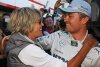 Bild zum Inhalt: Stolz auf Nico: Mama Rosberg schaltet sich in PK ein