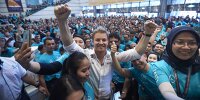 Bild zum Inhalt: Partylöwe Rosberg bei "40 Prozent": Realisiere es immer mehr