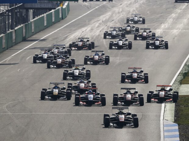 Titel-Bild zur News: Start Formel-3-EM