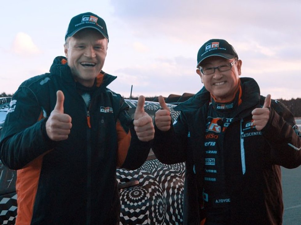 Tommi Mäkinen, Akio Toyoda