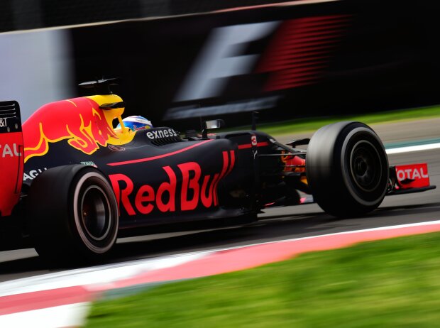 Daniel Ricciardo Daniel Ricciardo