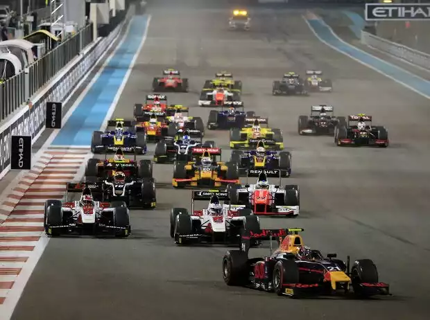 GP2-Start Titel-Bild zur News: GP2-Start