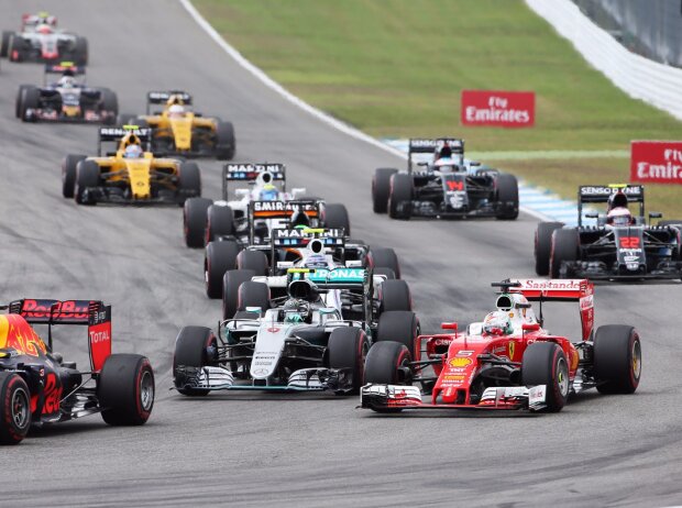Titel-Bild zur News: Daniel Ricciardo, Nico Rosberg, Sebastian Vettel