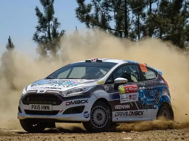 Ford Fiesta R2 Titel-Bild zur News: Ford Fiesta R2