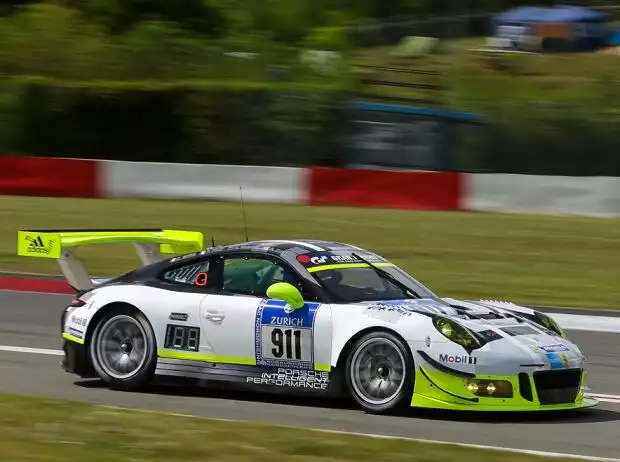 Nick Tandy, Kevin Estre, Earl Bamber, Patrick Pilet Titel-Bild zur News: Nick Tandy, Kevin Estre, Earl Bamber, Patrick Pilet