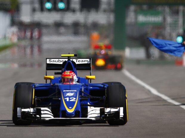 Titel-Bild zur News: Felipe Nasr, Max Verstappen