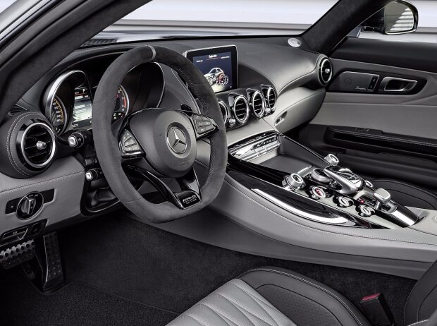 Mercedes Amg Zum 50 Gibt S Das Gt C Coupe Edition 50