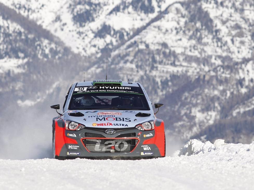 Hayden Paddon, John Kennard