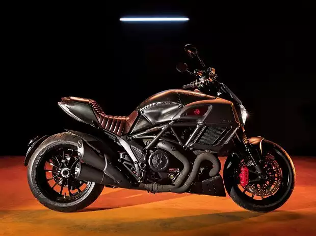 Ducati Diavel Diesel Titel-Bild zur News: Ducati Diavel Diesel