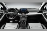 Innenraum und Cockpit des Hyundai i30 2017