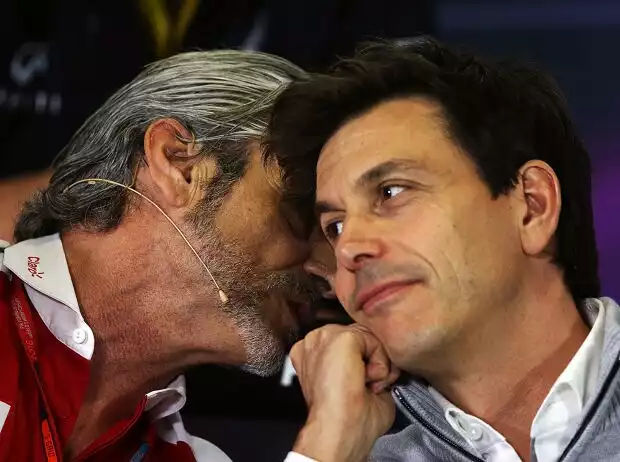 Titel-Bild zur News: Maurizio Arrivabene, Toto Wolff