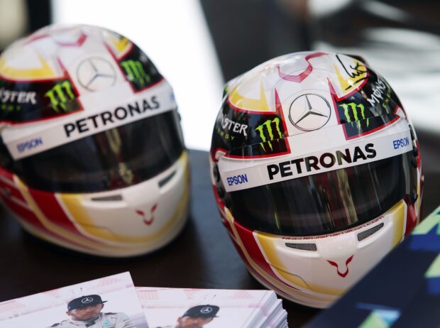 Lewis Hamilton Lewis Hamilton