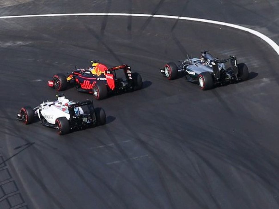 Valtteri Bottas, Max Verstappen, Lewis Hamilton