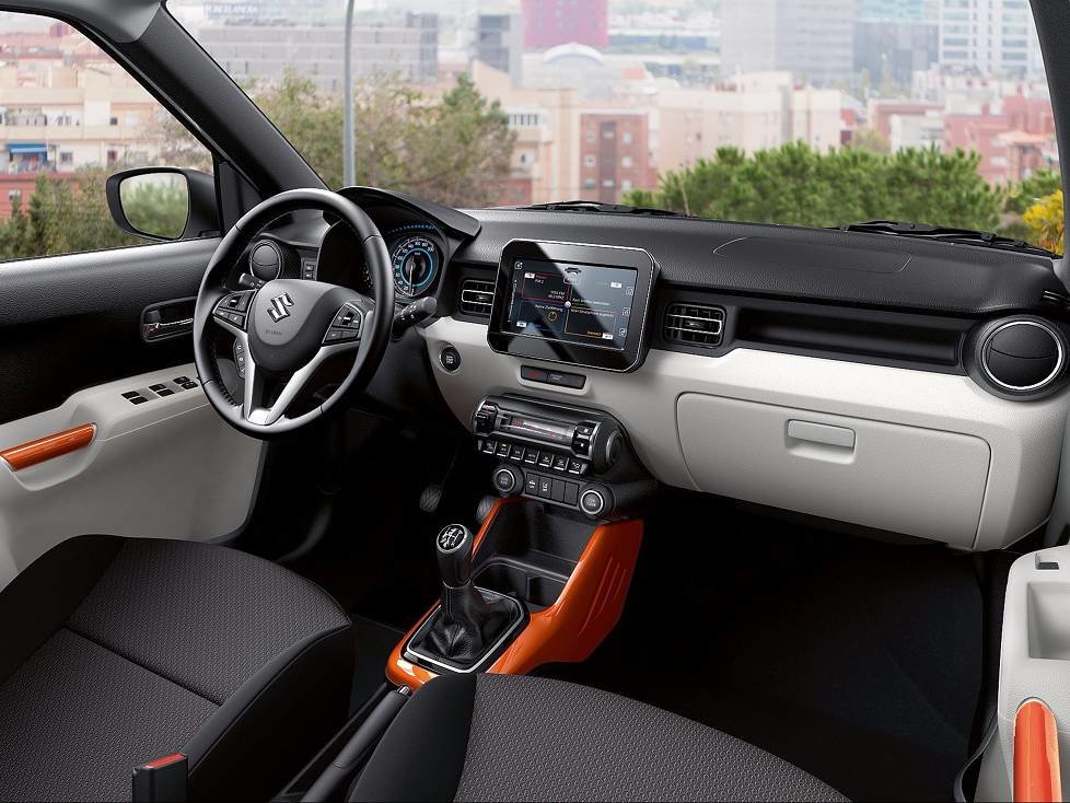 Innenraum und Cockpit des Suzuki Ignis 2017