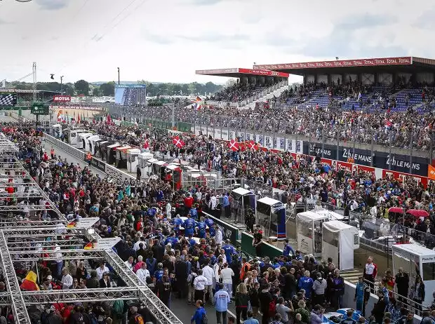 24 Stunden von Le Mans, Zuschauer, Menschenmenge Titel-Bild zur News: 24 Stunden von Le Mans, Zuschauer, Menschenmenge