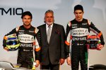 Sergio Perez (Force India), Vijay Mallya und Esteban Ocon (Force India) 