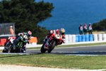 Chaz Davies vor Jonathan Rea 