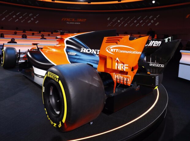 McLaren, MCL-32