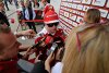 Keine Pressearbeit beim Test: Wieso Ferrari bislang schweigt