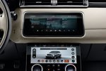 Mittelkonsole im Innenraum des Range Rover Velar 2017