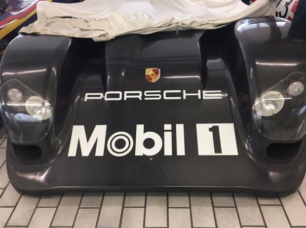 Porsche LMP2000 9R8