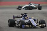 Pascal Wehrlein (Sauber) und Valtteri Bottas (Mercedes) 