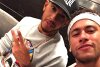 Bild zum Inhalt: Lewis Hamilton feiert historischen Barcelona-Sieg mit Neymar