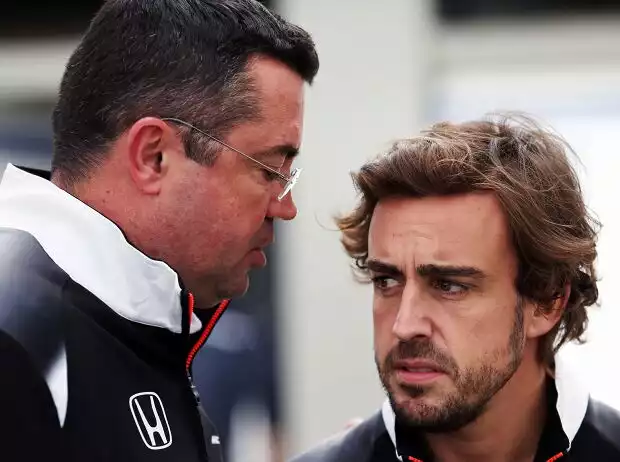 Eric Boullier, Fernando Alonso Titel-Bild zur News: Eric Boullier, Fernando Alonso