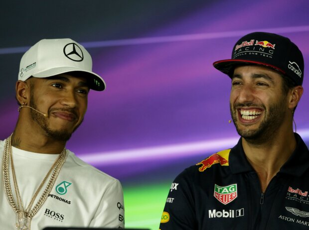 Lewis Hamilton, Daniel Ricciardo Lewis Hamilton, Daniel Ricciardo