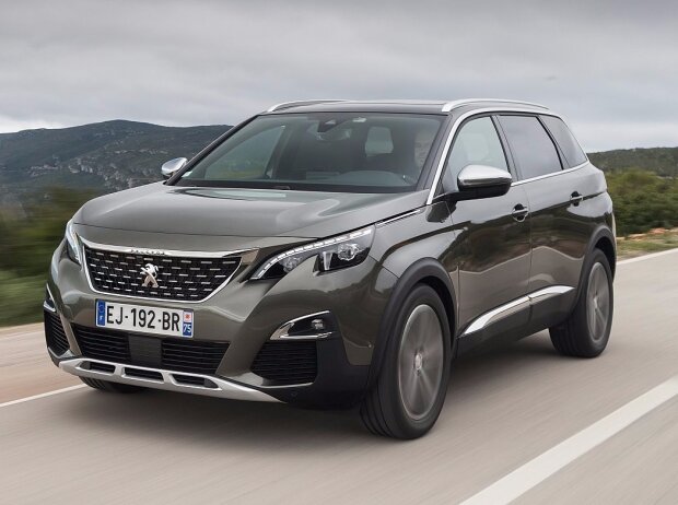 Peugeot 5008 2017 Bilder Infos Zu Preis Daten Kofferraum