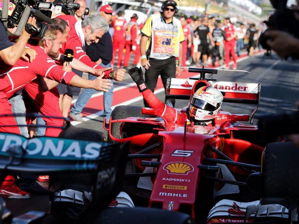 Maurizio Arrivabene, Sebastian Vettel