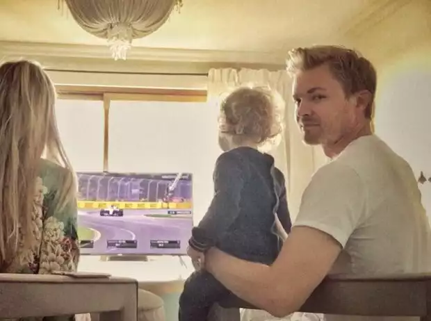 Vivian, Alaia und Nico Rosberg Titel-Bild zur News: Vivian, Alaia und Nico Rosberg