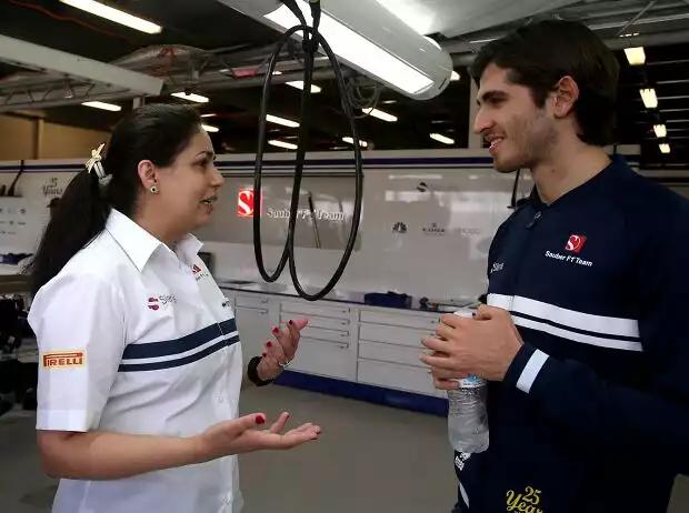Titel-Bild zur News: Antonio Giovinazzi, Monisha Kaltenborn