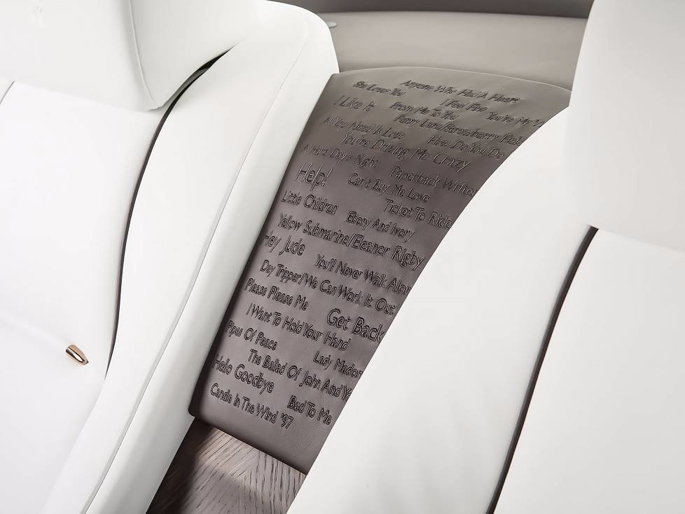 Rolls-Royce Wraith Inspired by Music "Sir George Martin"