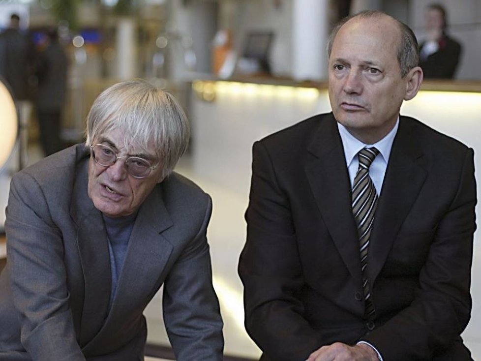 Bernie Ecclestone, Ron Dennis