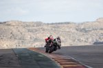 Jonathan Rea hinterChaz Davies 
