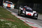 Timo Bernhard, Earl Bamber und Brendon Hartley 