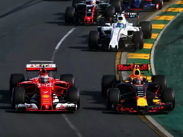 Titel-Bild zur News: Max Verstappen, Kimi Räikkönen
