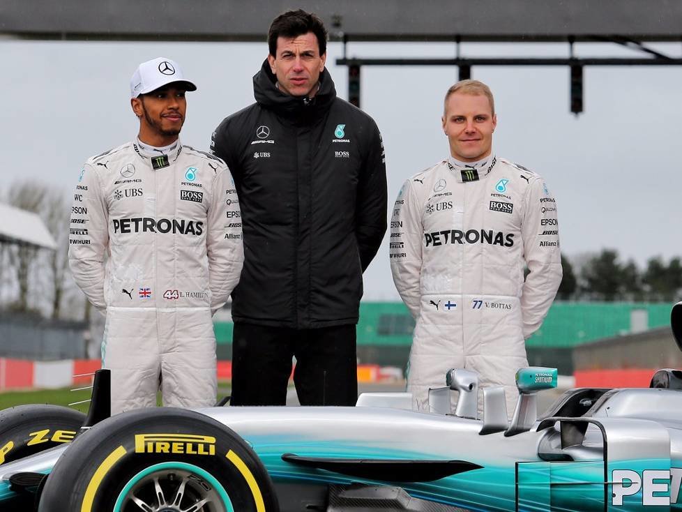 Lewis Hamilton, Toto Wolff, Valtteri Bottas