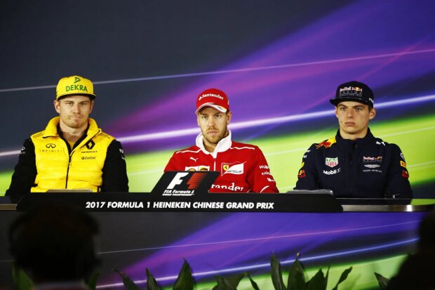 Nico Hülkenberg Sebastian Vettel Max Verstappen Ferrari Scuderia Ferrari F1 ~Nico Hülkenberg (Renault), Sebastian Vettel (Ferrari) und Max Verstappen (Red Bull) ~ Nico Hülkenberg Sebastian Vettel Max Verstappen Ferrari Scuderia Ferrari F1 ~Nico Hülkenberg (Renault), Sebastian Vettel (Ferrari) und Max Verstappen (Red Bull) ~