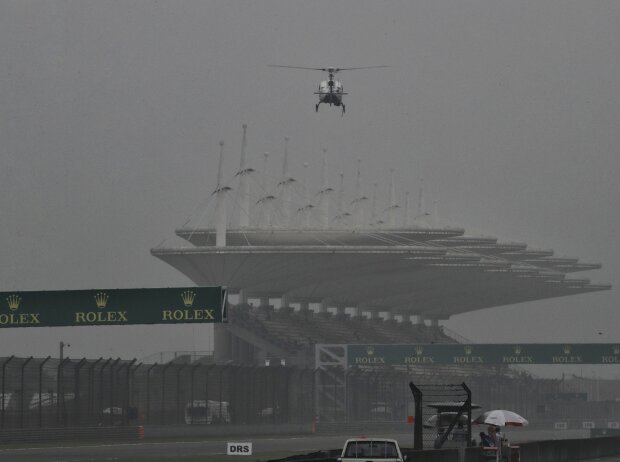Titel-Bild zur News: Helikopter über Schanghai