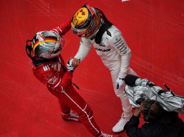 Lewis Hamilton, Sebastian Vettel Lewis Hamilton, Sebastian Vettel