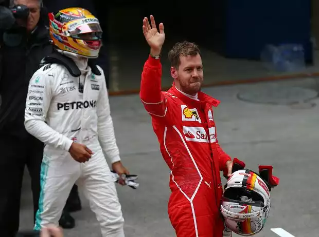 Titel-Bild zur News: Lewis Hamilton, Sebastian Vettel