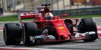 Bild zum Inhalt: Formel 1 Bahrain 2017: Vettel Schnellster, Mercedes bunkert
