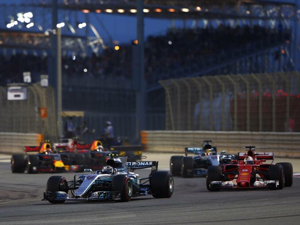 Valtteri Bottas, Sebastian Vettel, Lewis Hamilton