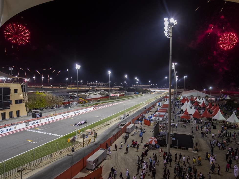 Feuerwerk beim Bahrain-Grand-Prix