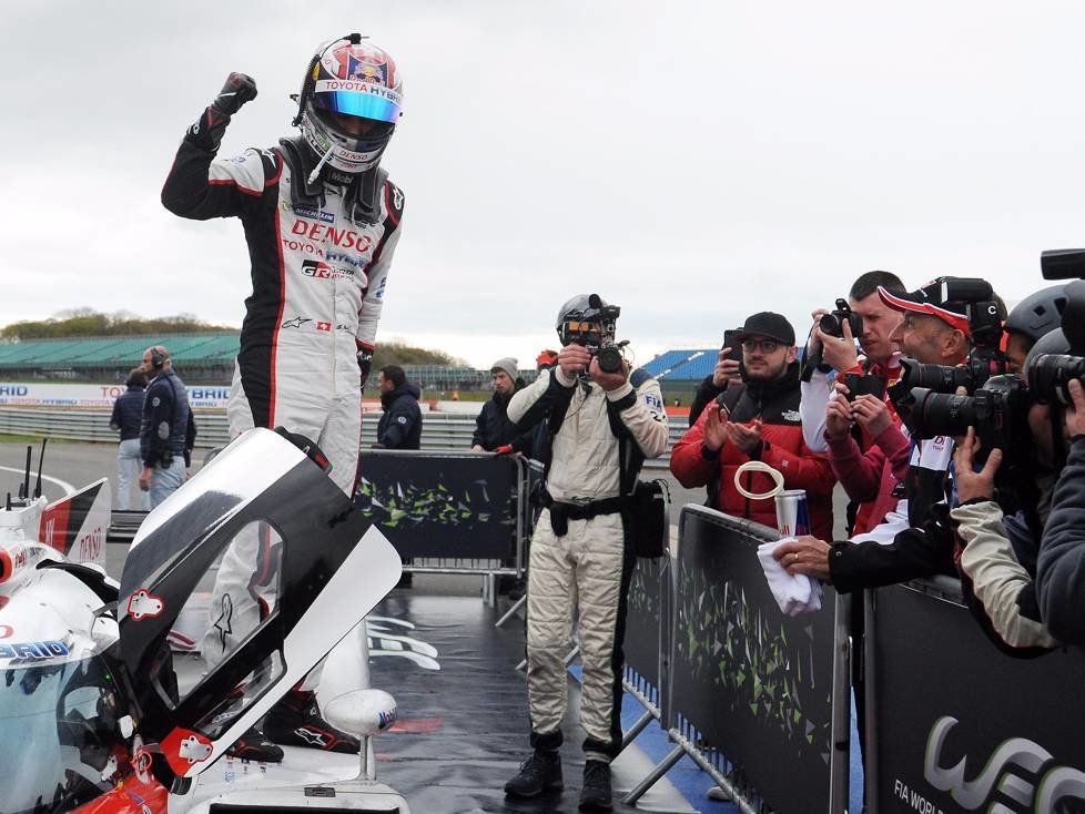 Anthony Davidson, Kazuki Nakajima